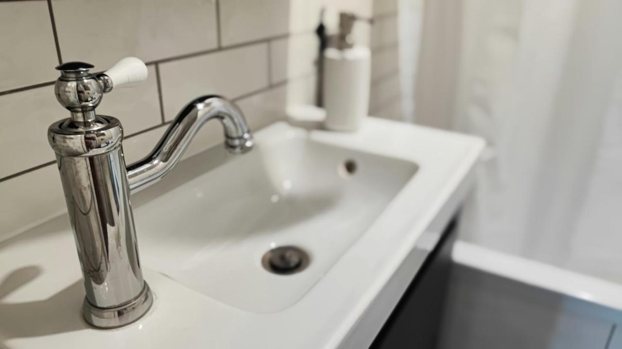 Przestronny Apartament W Centrum Apartment Warsaw Ngoại thất bức ảnh